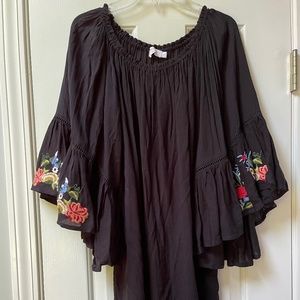Johnny Was embroidered off the shoulder top size XS